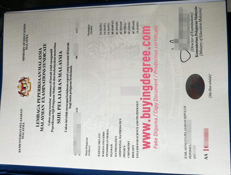 SPM certificate. Sijil Pelajaran Malaysia diploma